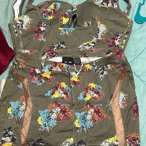 Ivy Park: IVYTOPIA Skirt set